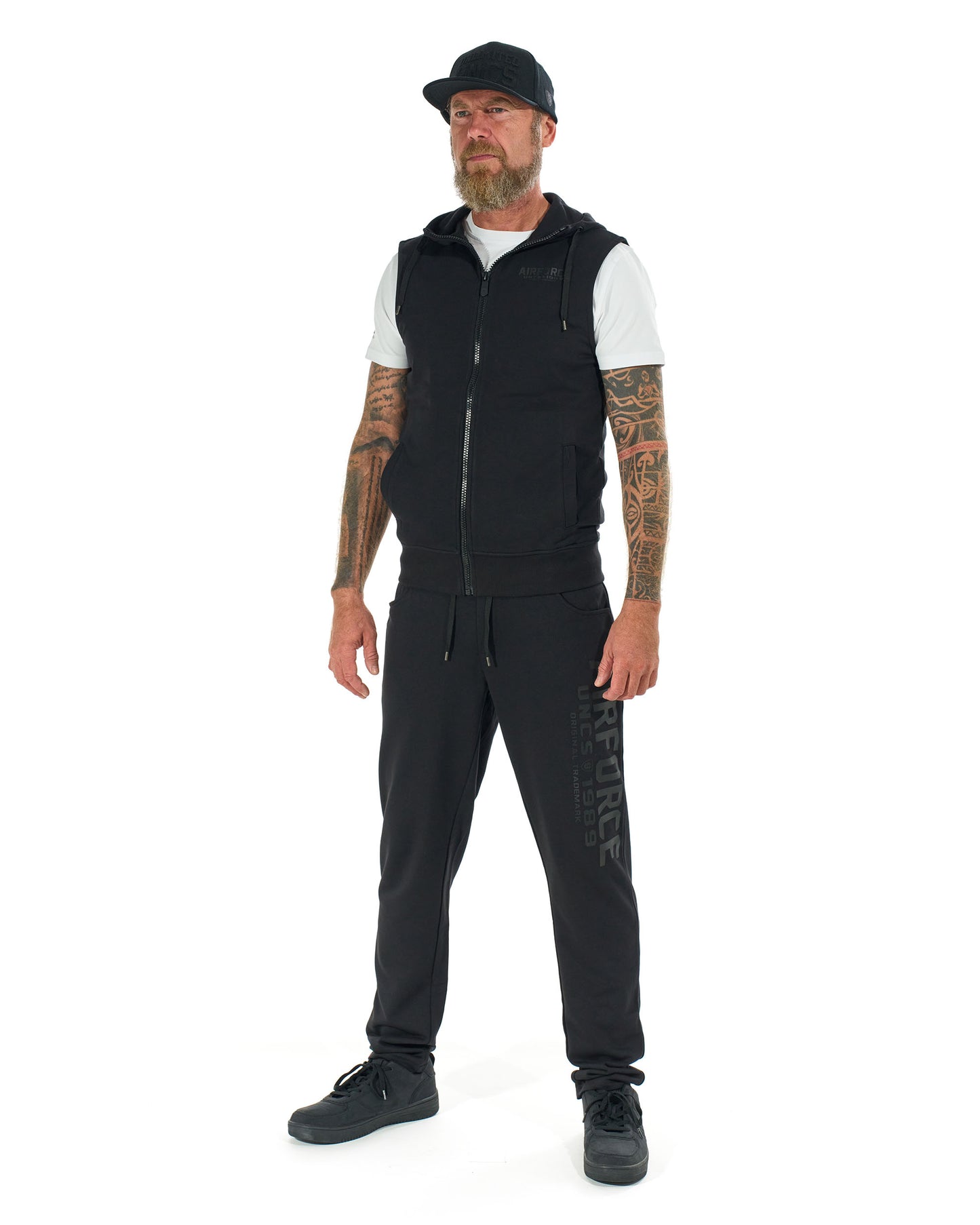 Pánske tepláky AIRFORCE IV BLACK