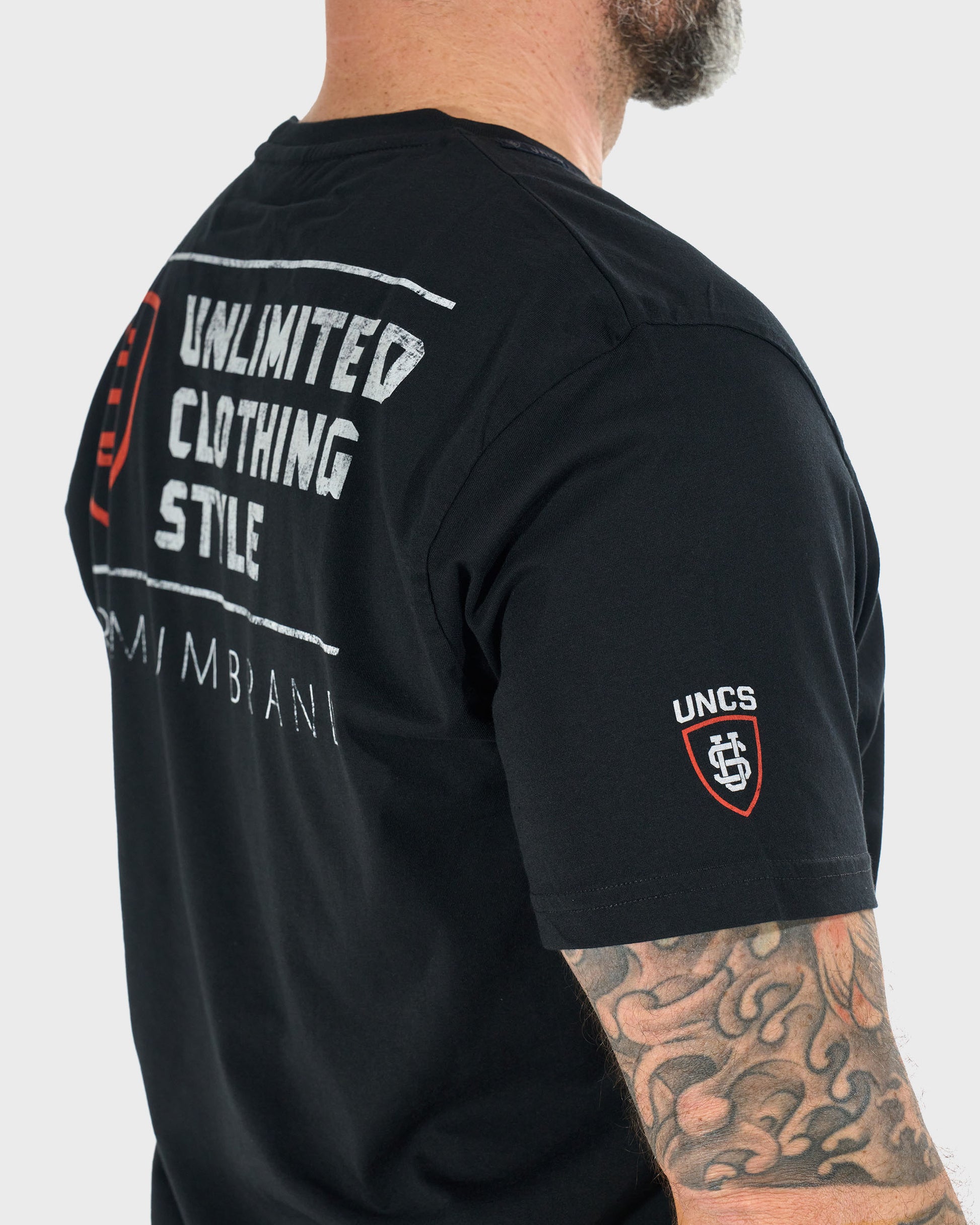 Pánske tričko JOSH BLACK