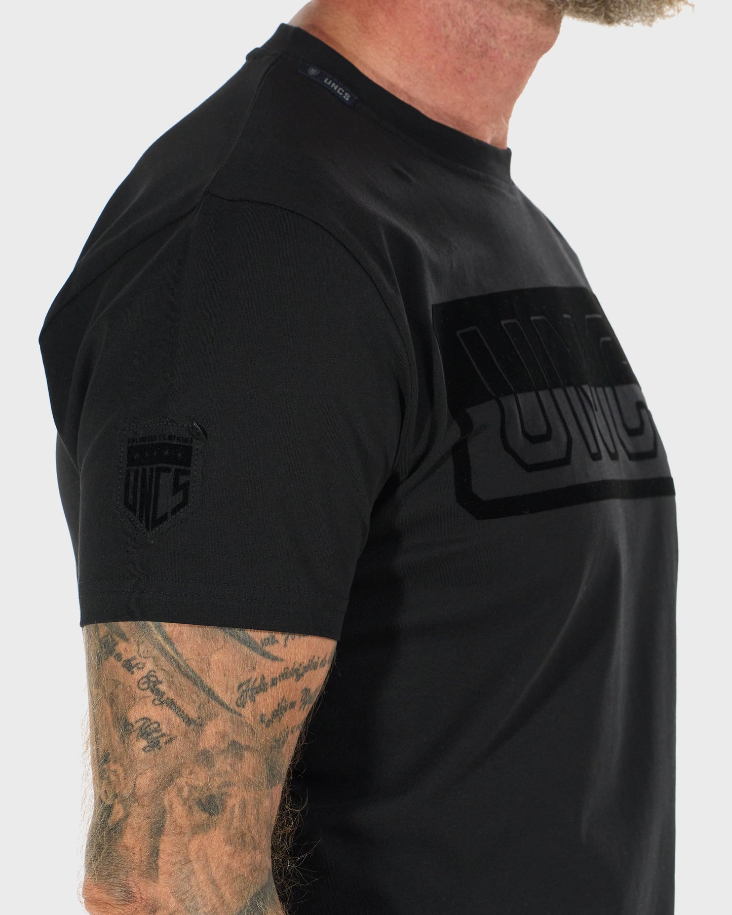 Pánske tričko ALVARO BLACK (FLOCK)