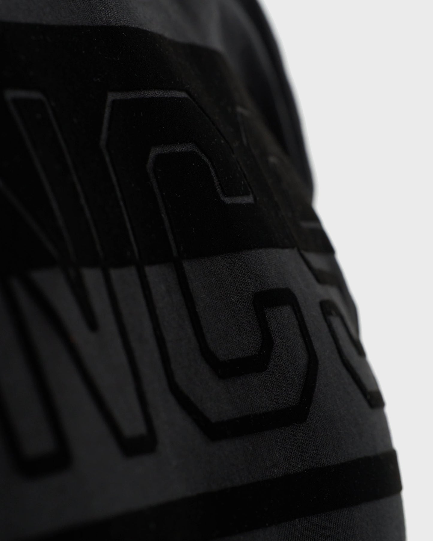 Pánske tričko ALVARO BLACK (FLOCK)