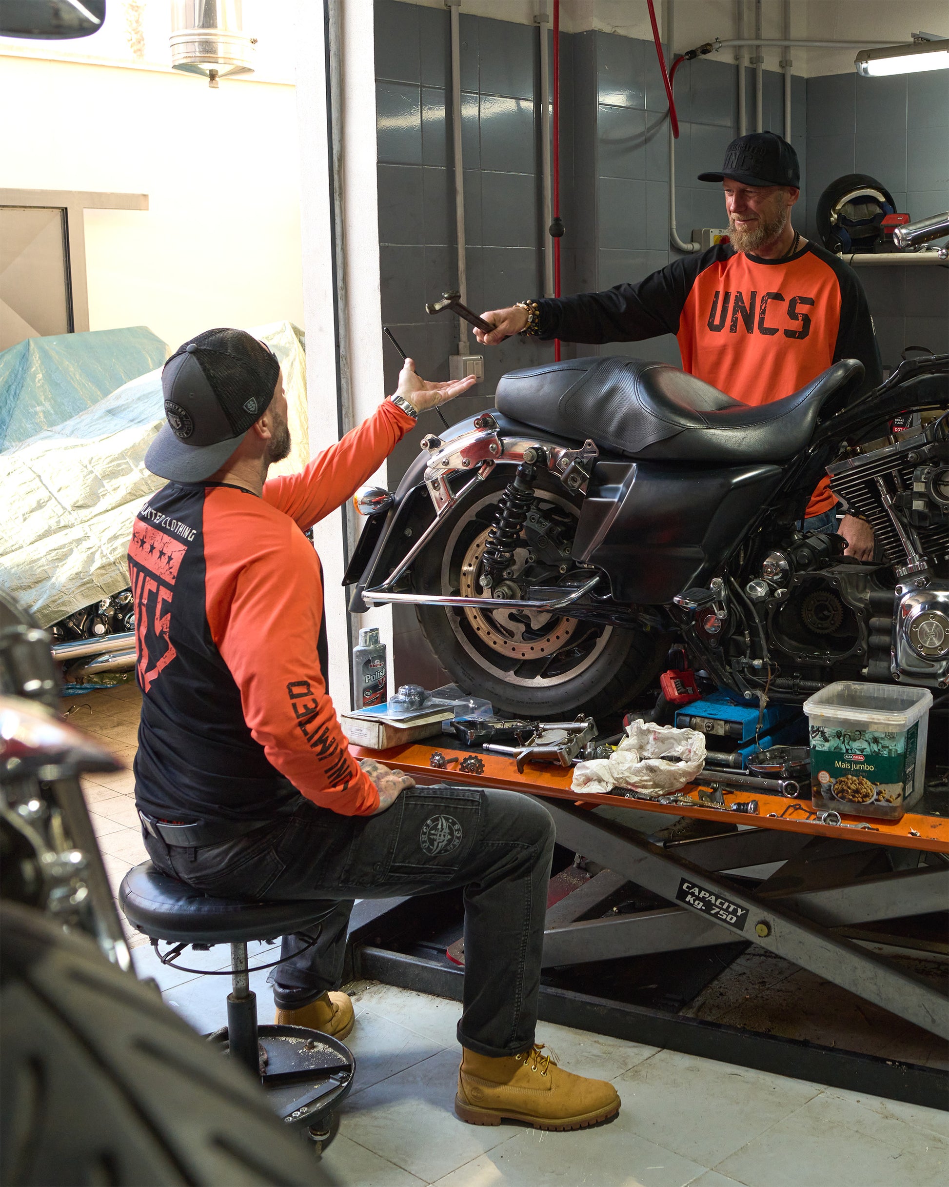 Pánske tričko UNLIMITED II LS BLACK