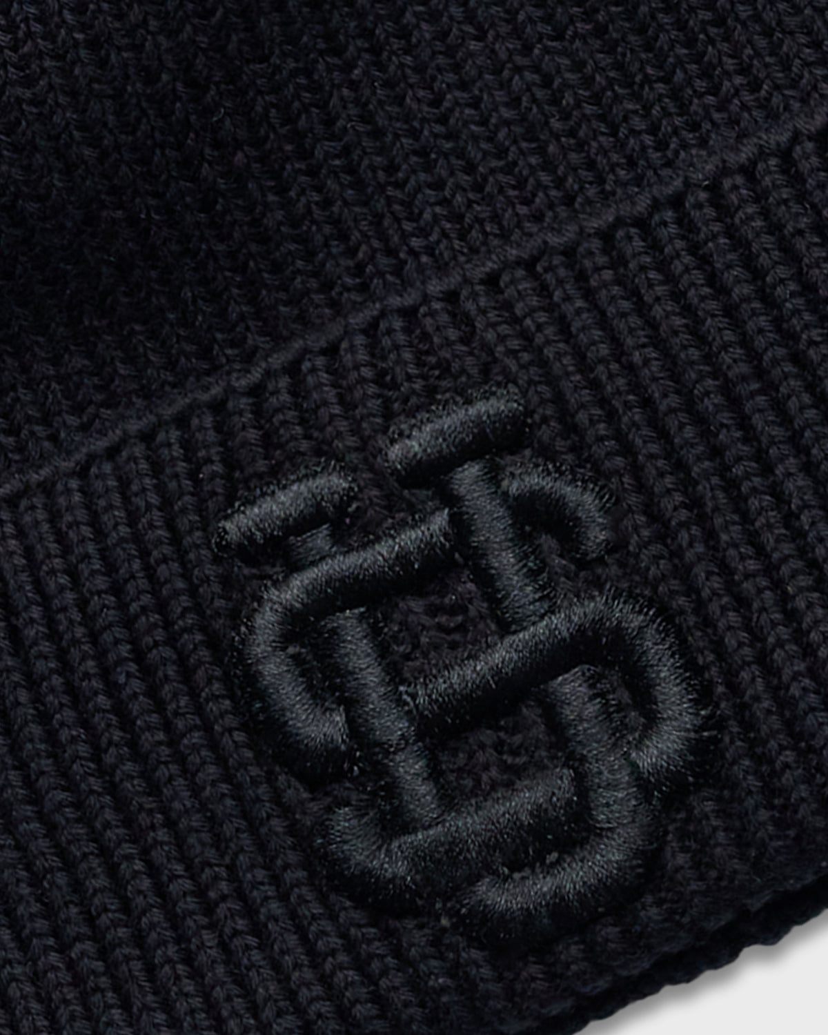 Pánska čiapka/šiltovka GENUINE BLACK
