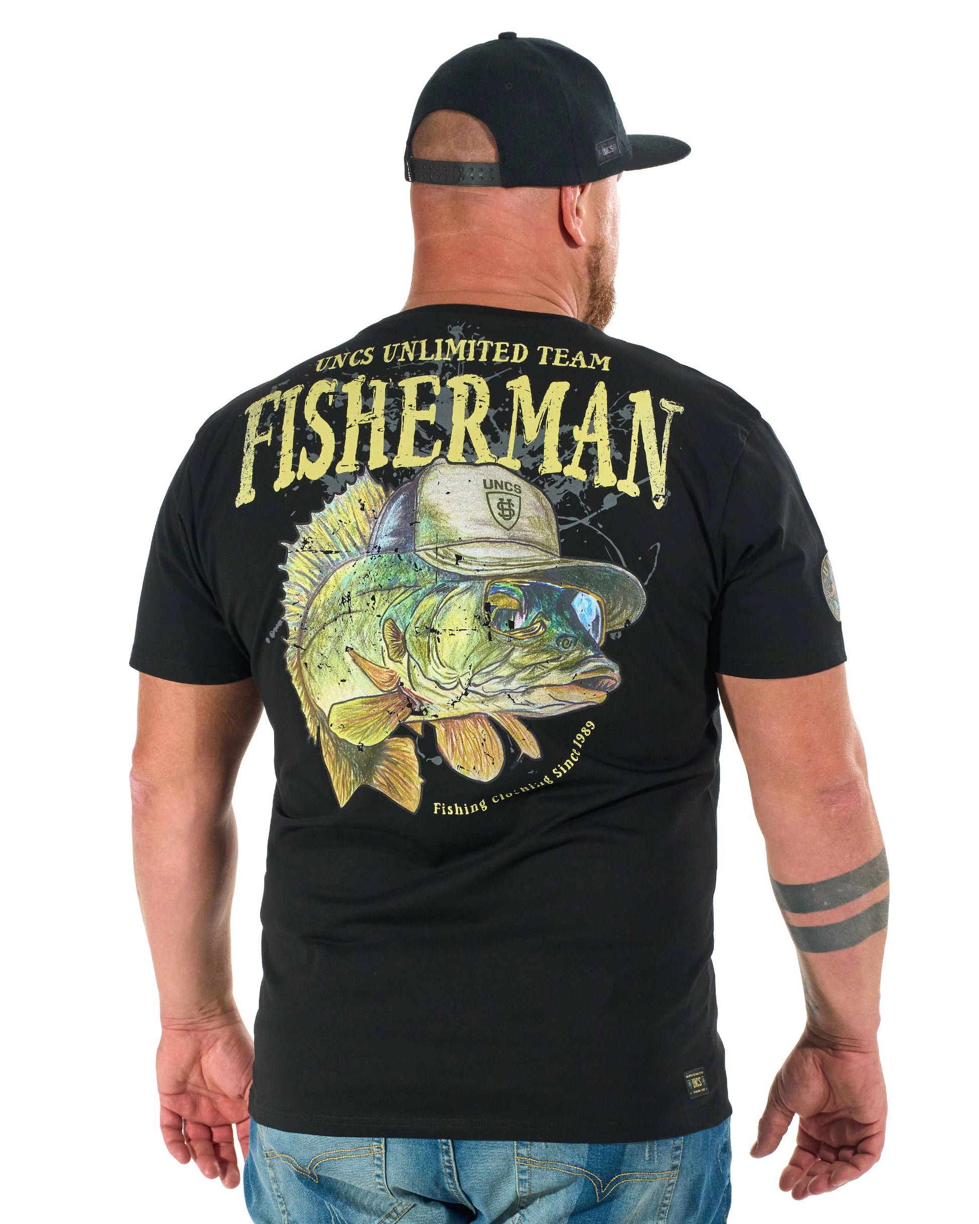 Pánske tričko CARP BLACK