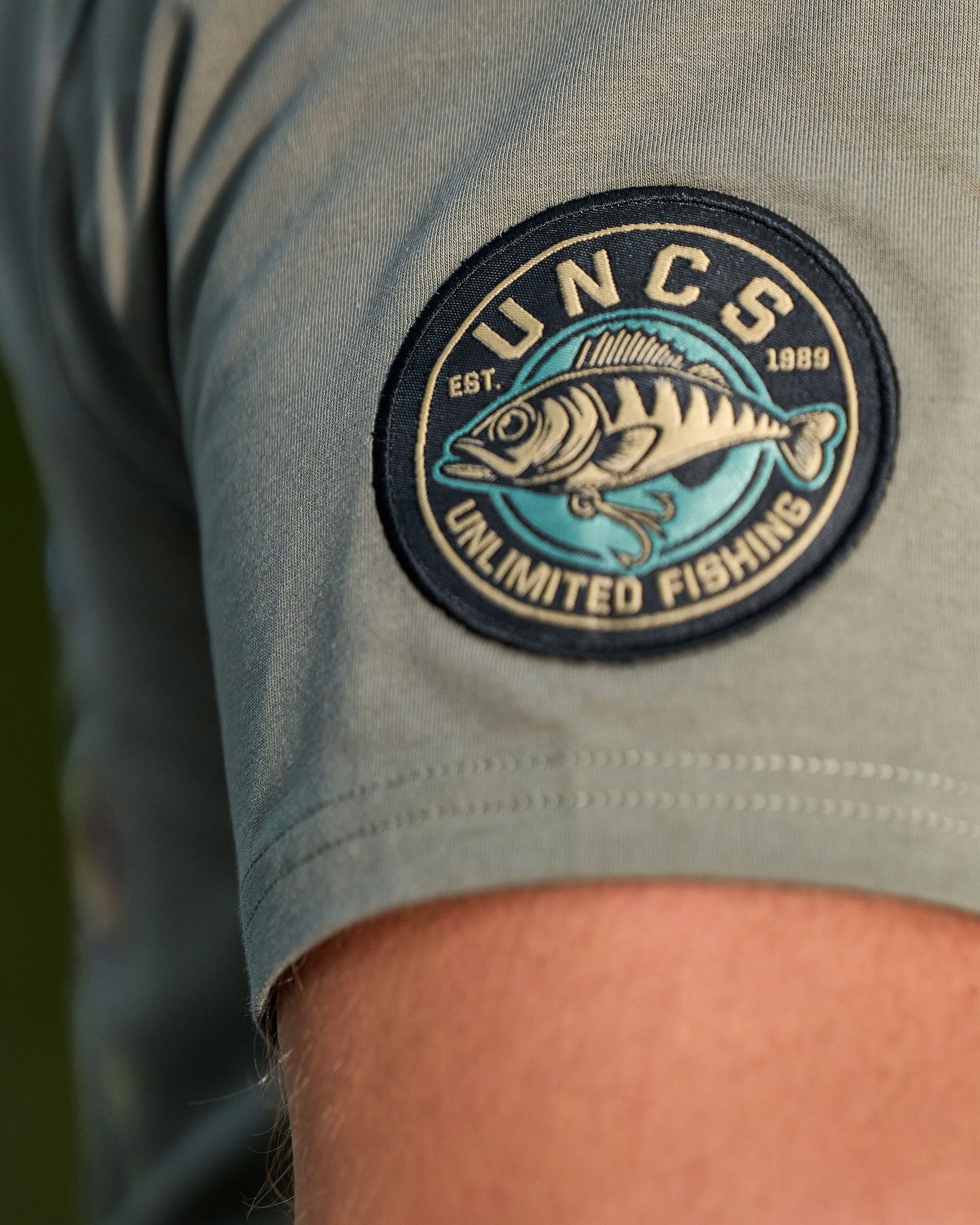 Pánske tričko CARP KHAKI