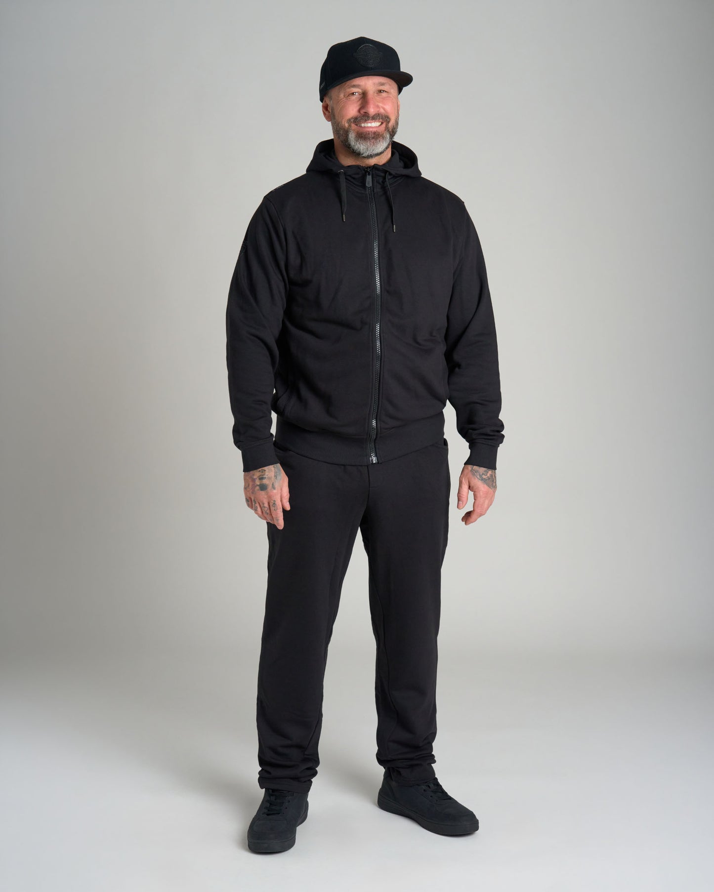 Pánske tepláky BASIC III BLACK