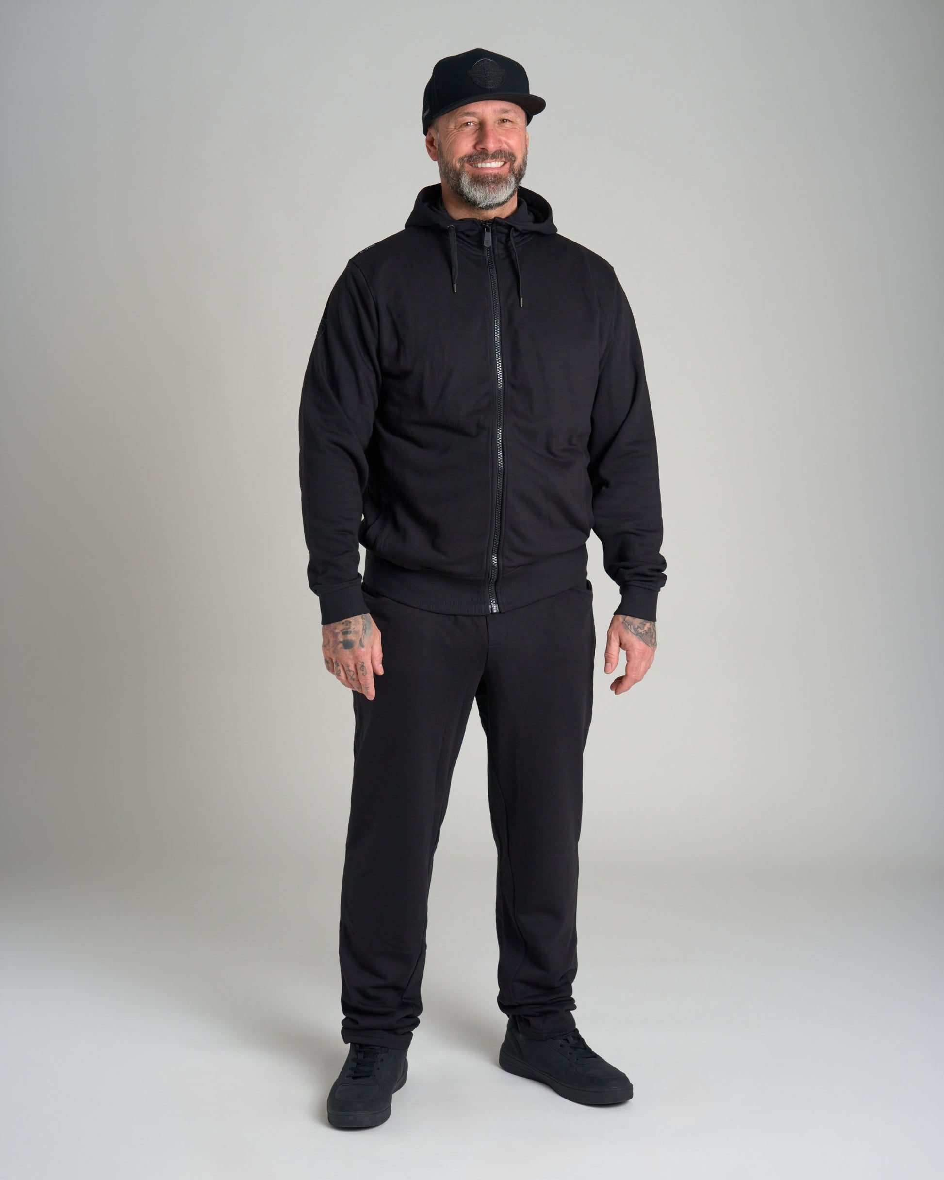 Pánske tepláky BASIC III BLACK