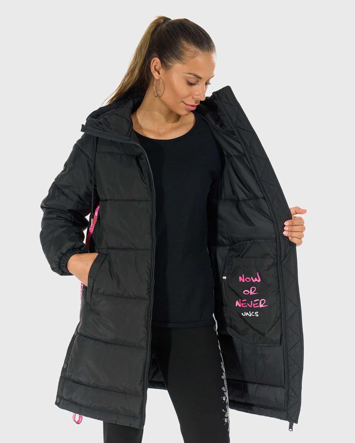 Dámska bunda SARAH BLACK