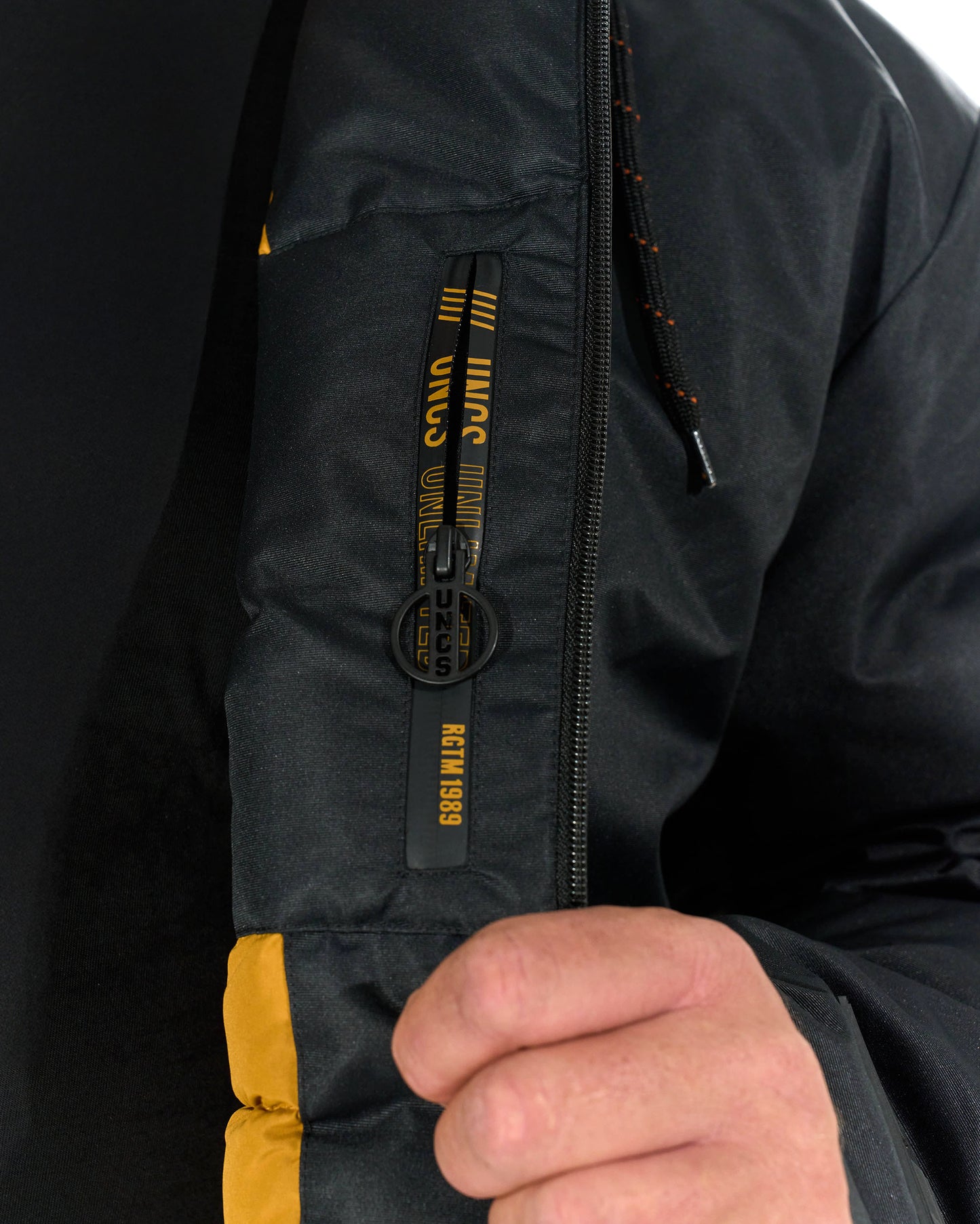 Pánska bunda CARMACK III BLACK