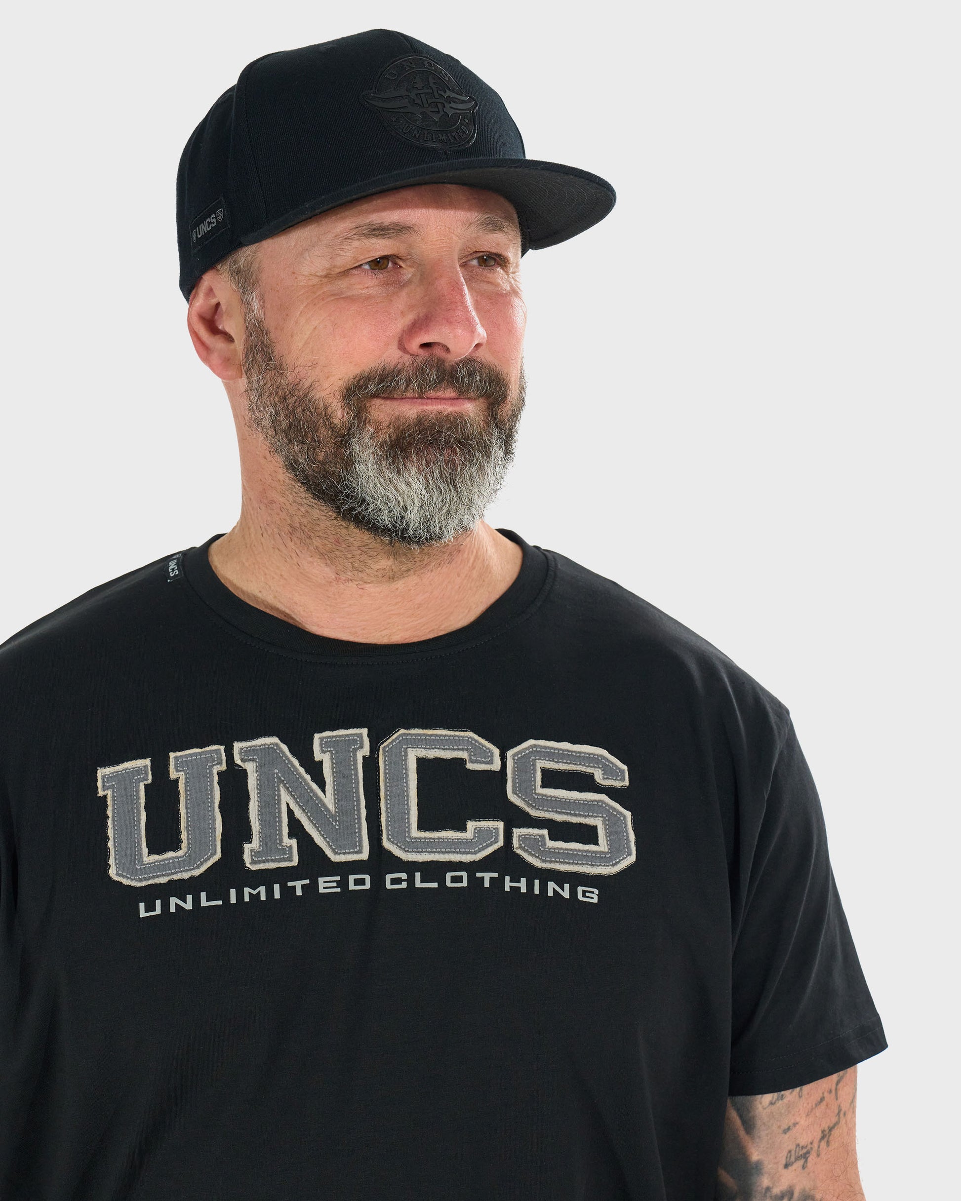 Pánske tričko UNLIMITED III BLACK