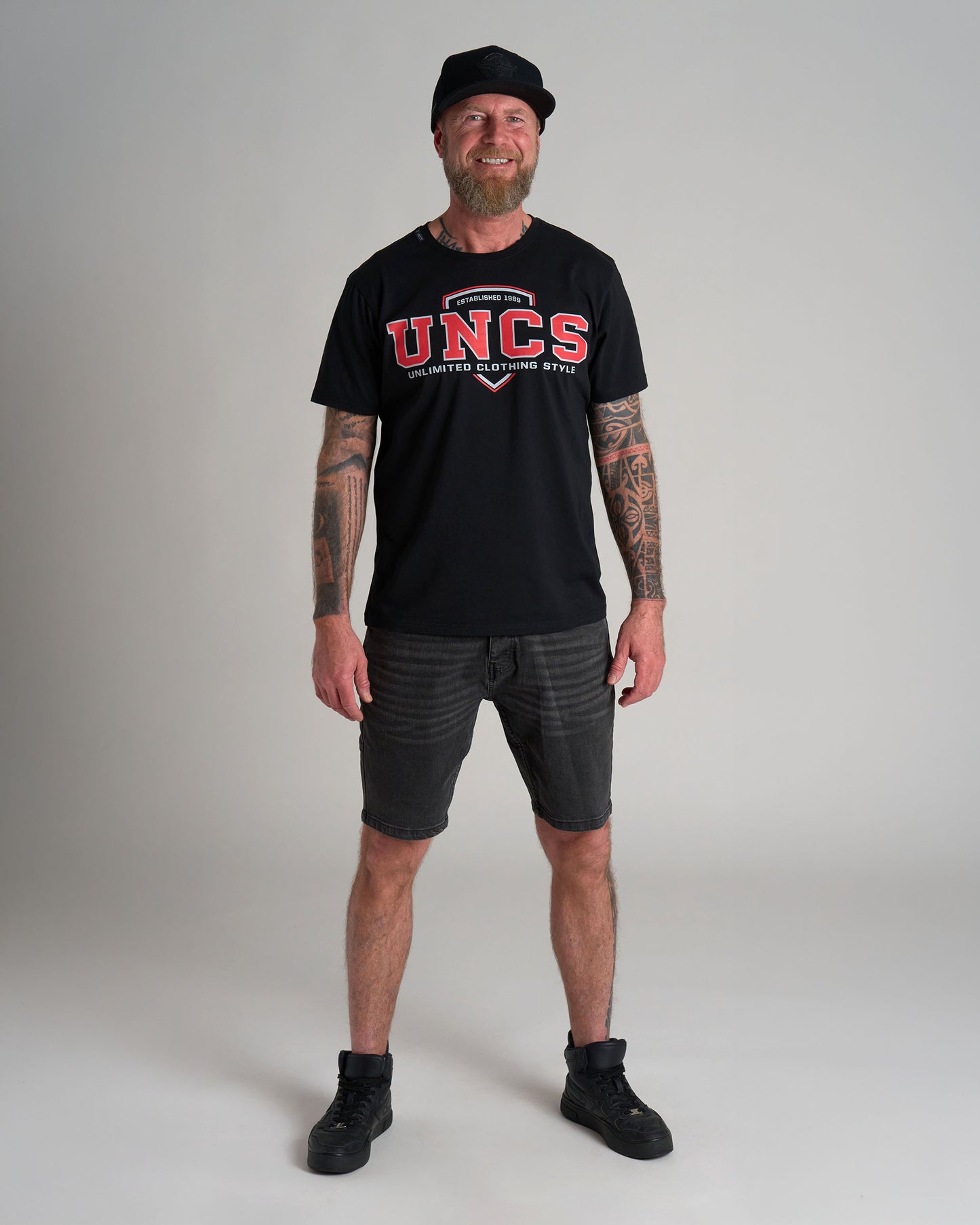 Pánske tričko UNCS TEAM BLACK/RED