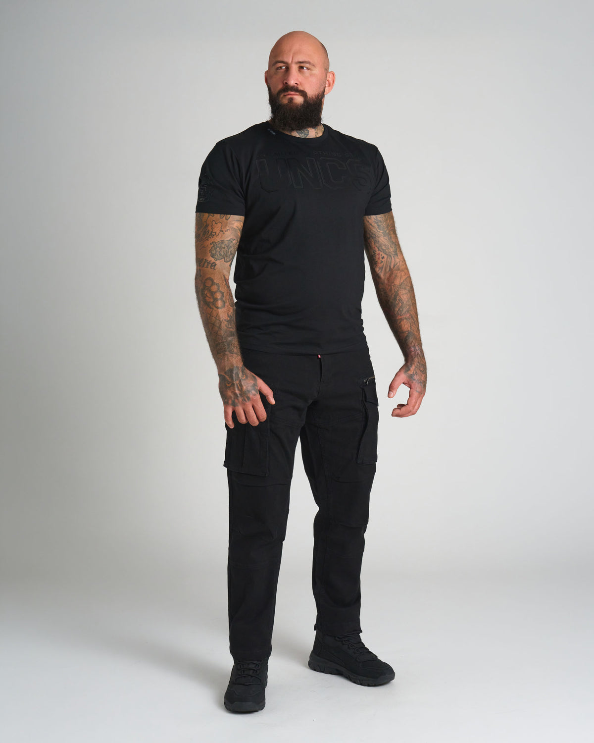 Pánske tričko UNLIMITED V BLACK/BLACK