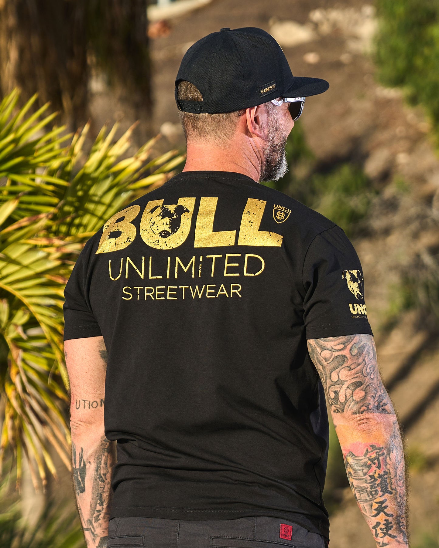 Pánske tričko BULL III BLACK/GOLD