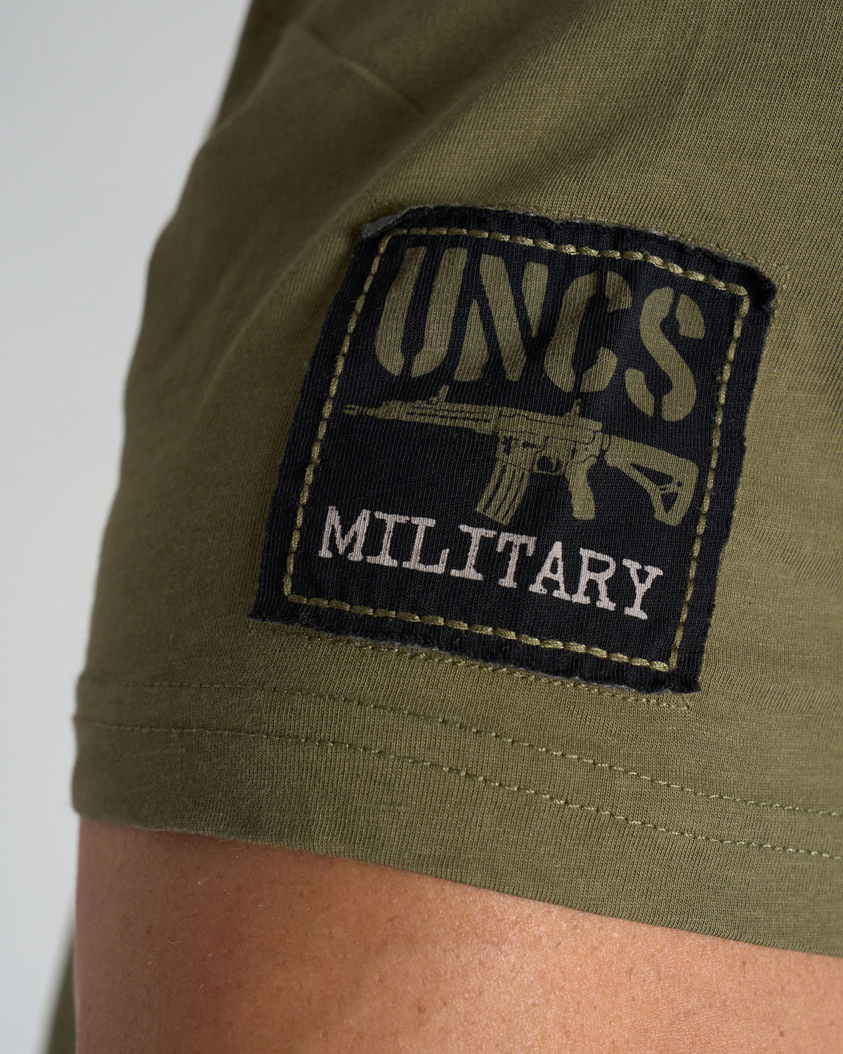 Pánske tričko GUNS KHAKI