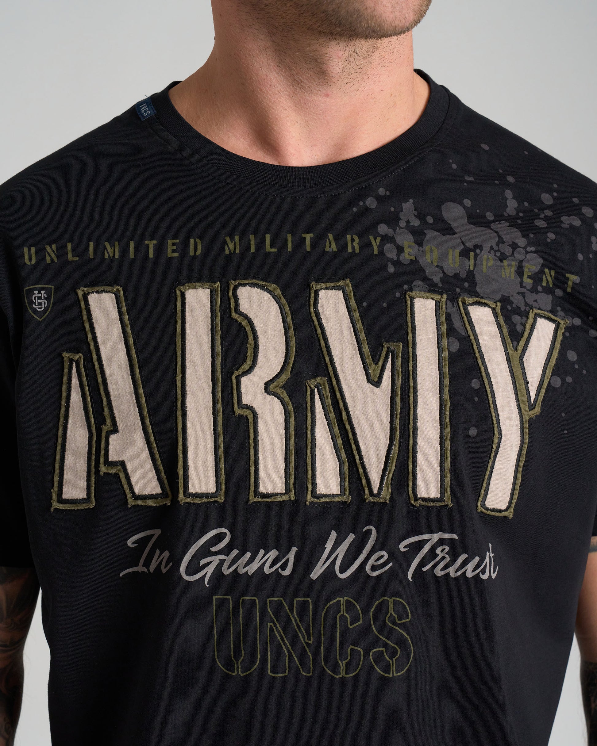 Pánske tričko GUNS II BLACK