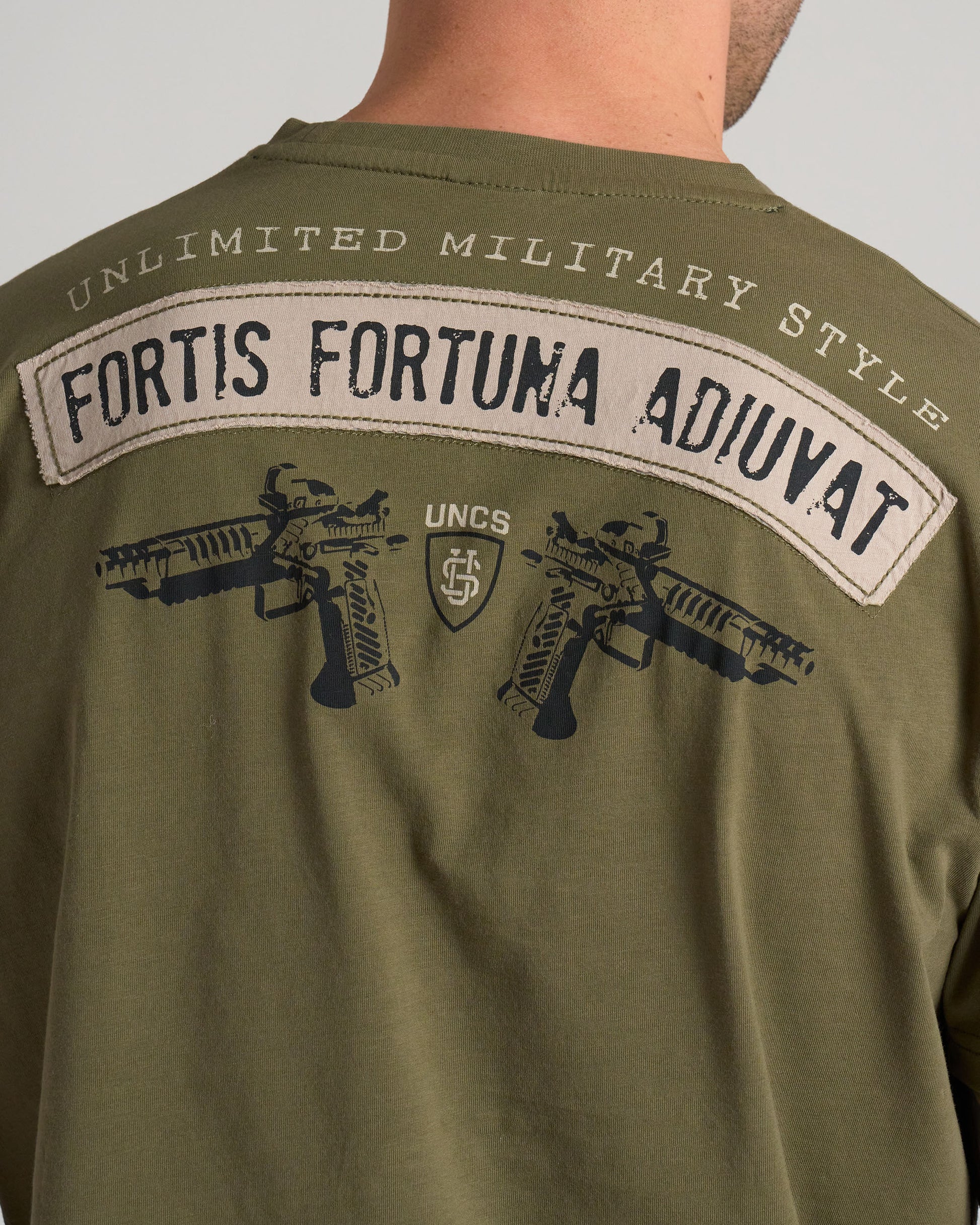 Pánske tričko GUNS II KHAKI