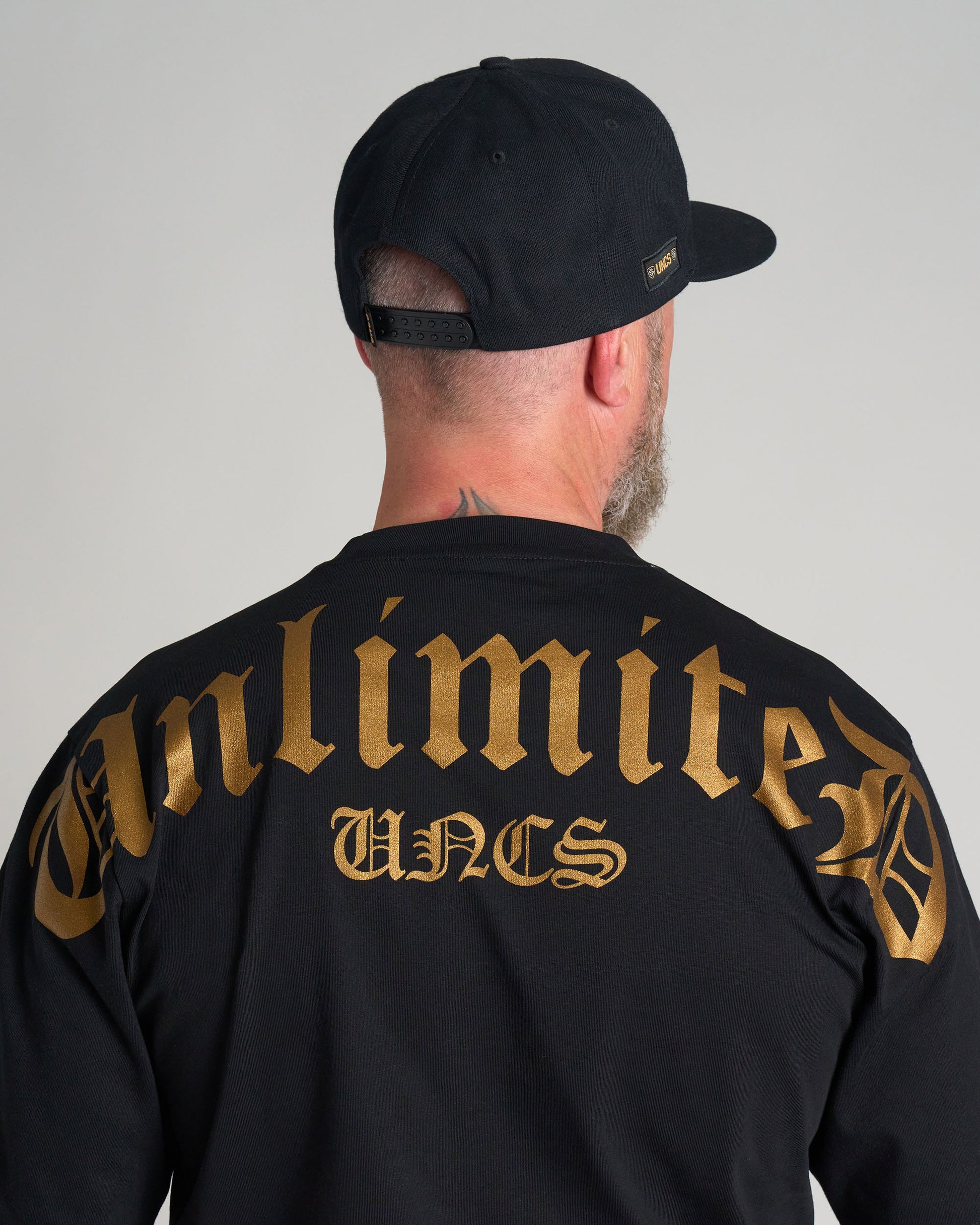 Pánske tričko UNLIMITED (OVERSIZE) BLACK/GOLD