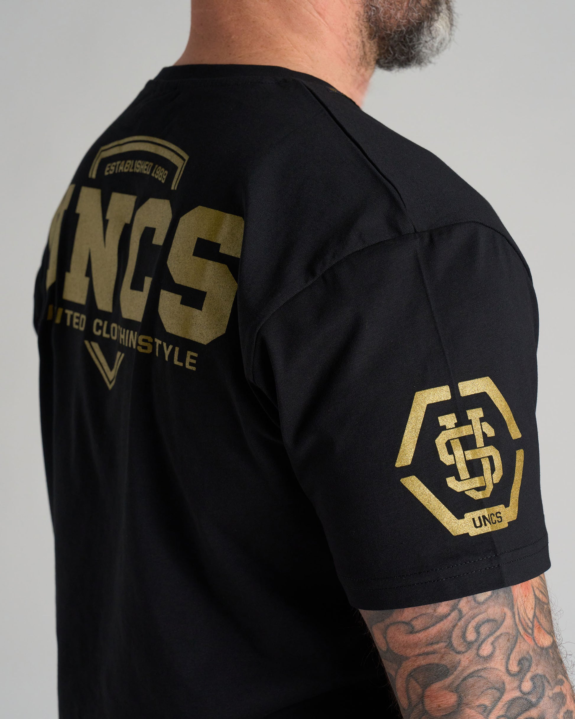 Pánske tričko UNCS GOLD BLACK