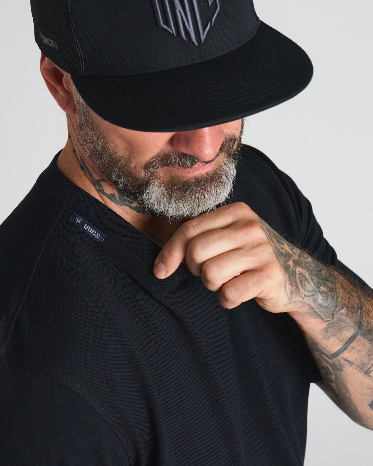 Pánske tričko ESSENTIAL BLACK